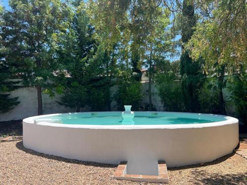 Πισίνα στο ή κοντά στο Casa do Tanque