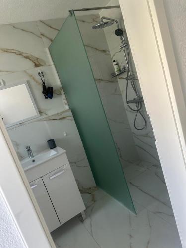 Ένα μπάνιο στο SUNSHINE Apartments Rust-Ringsheim