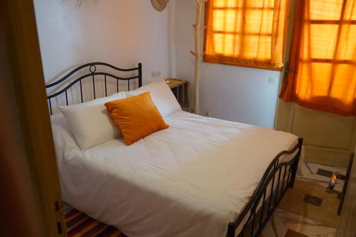 Кровать или кровати в номере Heaven Surf Morroco