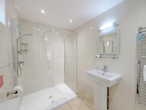 Vannituba majutusasutuses Brewery Cottage, Chichester