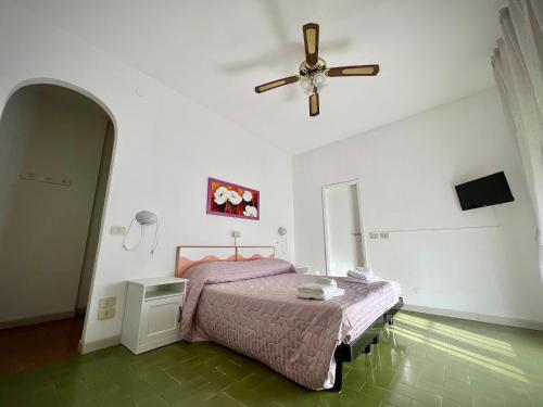 Postel nebo postele na pokoji v ubytování Bed&Breakfast Villa Lorena