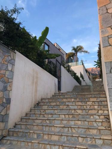 Gallery image of Sunset View Apartment, OLEA Residence in Dhërmi