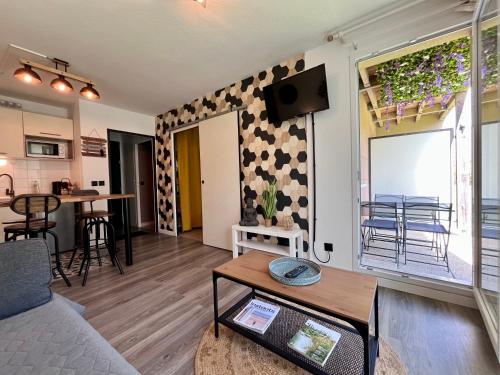 Appartement Le Freya avec terrasse à 5 min Honfleur - Piscine - Parking - Wifi