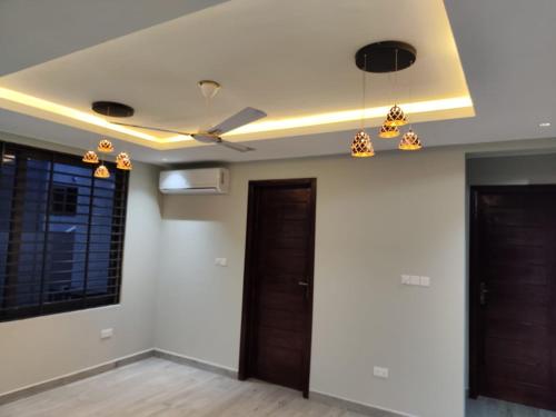 3 unit 4 bedroom for rent