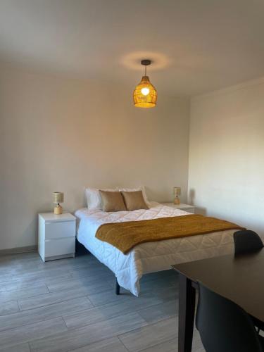 Postel nebo postele na pokoji v ubytování Studio in Praia da Rocha