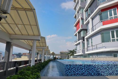 Bazén v ubytování PM Octagon Ipoh Suites & Apartment 1 nebo v jeho okolí