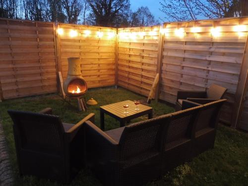 Photo de la galerie de l'établissement Gîte la bulle de Vilde, à Vildé-Guingalan