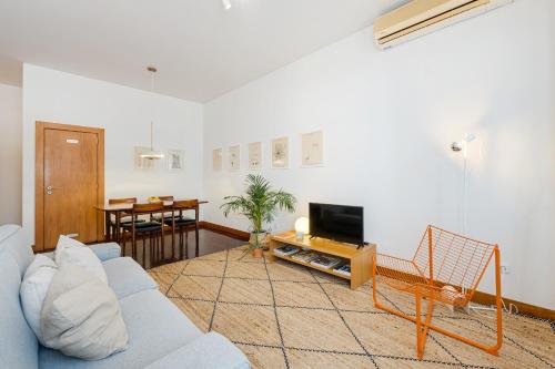 Hey Apartments B - Ribeira Balcony & River View