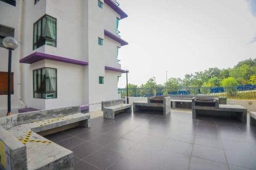 Balkoni atau teres di Walid Guesthouse, cozy hill view