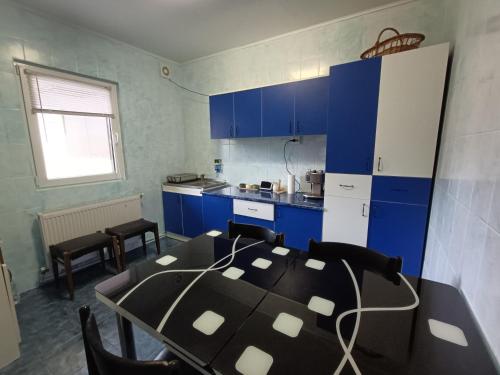 Cucina o angolo cottura di Casa Piatra Corbului