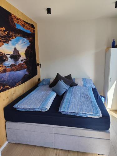 Little Tiny Village Haus 4