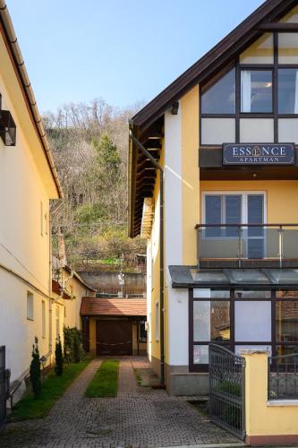 Budova, kde se apartmán nachází