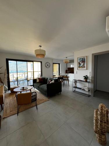 Bel appartement T3 vue mer 5 min des plages à pied