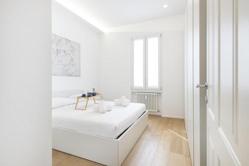 Eaylife - Milano - Corso Italia 68P4 - Navigli