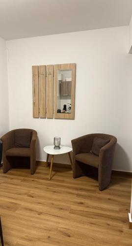 Ferzs Apartman Egerszalókにあるシーティングエリア