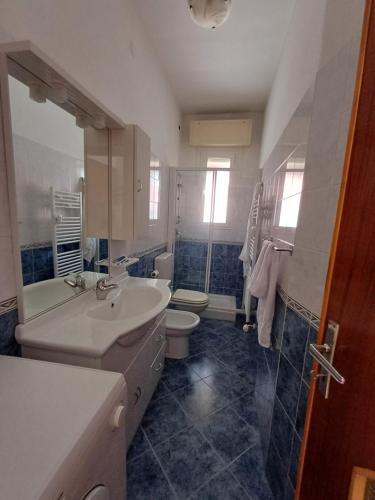 Koupelna v ubytování Appartamento Turistico Nefeli