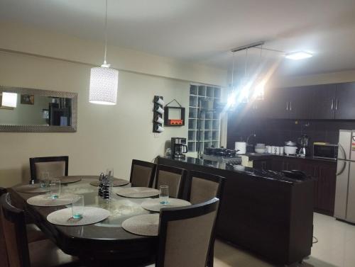 Η κουζίνα ή μικρή κουζίνα στο Penthouse tawa wawa wasi