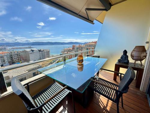 Sanxenxo, Apartamento 1 hab con vistas al mar, piscina, garaje y a 150 mts de la Playa Silgar