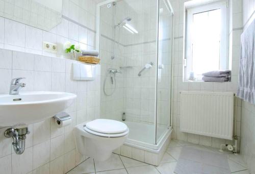 Ένα μπάνιο στο Ferienwohnung-Nr-2