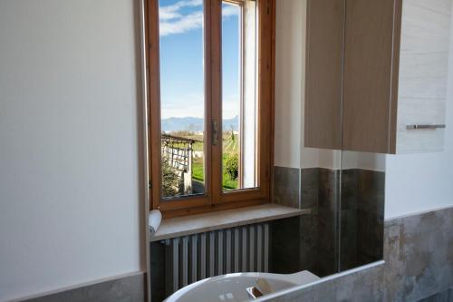 Fotografie z fotogalerie ubytování Five Elements Apartments Nature and Relax near Lake Garda v destinaci Peschiera del Garda