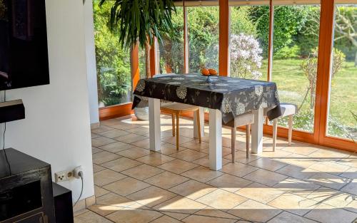 Fotografie z fotogalerie ubytování Schönes großes Haus in Neubrandenburg zentrum-, strandnah v destinaci Neubrandenburg