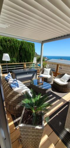 Photo de la galerie de l'établissement Mobil-home luxe 2024 Otello avec golf car privée, à Saint-Raphaël