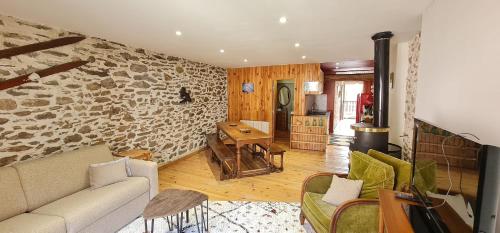 La Frisanfave, Maison de village, centre 65M2