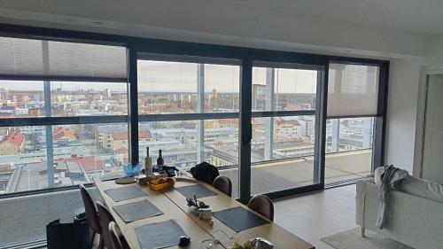 Φωτογραφία από το άλμπουμ του Luxus Tower Apartment 14th Floor στο Όουλου
