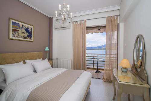 Beachfront ZEN sea view apartment