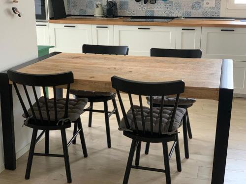 Kuchyň nebo kuchyňský kout v ubytování Maison Thiago