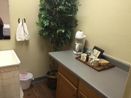 Gallery image of A Place to Stay Rooms in Bandera