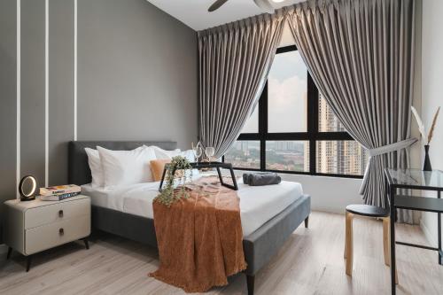 Postel nebo postele na pokoji v ubytování Meta Residence by Xuites 6-8 pax, 25 mins KLIA, Free Netflix, MRT 200m
