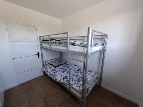 Postel nebo postele na pokoji v ubytování Chez Les René