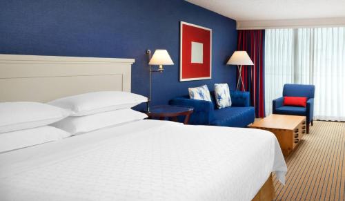 Un ou plusieurs lits dans un hébergement de l'établissement Sheraton San Diego Resort