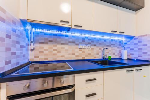 Flex SelfCheckIns 147 - Zagreb - Bedroom - Garage - Loggia