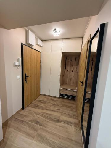 シュクラルスカ・ポレンバにあるBelle View 212 Strumyk - SPA Jacuzzi & Saunaのギャラリーの写真