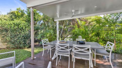 Ein Garten an der Unterkunft Sunshine on Saltwater