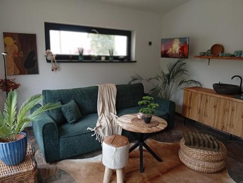 Un lugar para sentarse en Heavens Embrace - Domček s galériou a terapiami pri Slovenskom raji