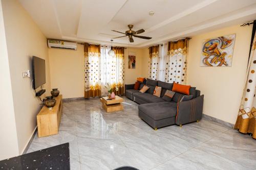 Gallery image of Royal Luxury Suites - Spintex West in Accra