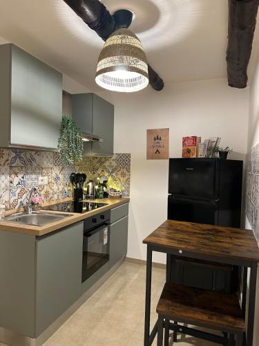 Duomo - Tribunali Apartment in the Historic Center