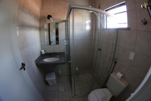 Ένα μπάνιο στο Hotel Poyares