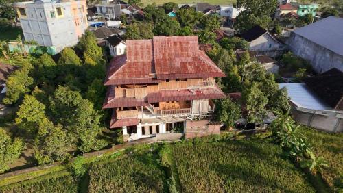 an overhead view of a house on a hill at 361 Alam in Rarang