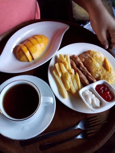 Mad i den private indkvartering eller i nærheden