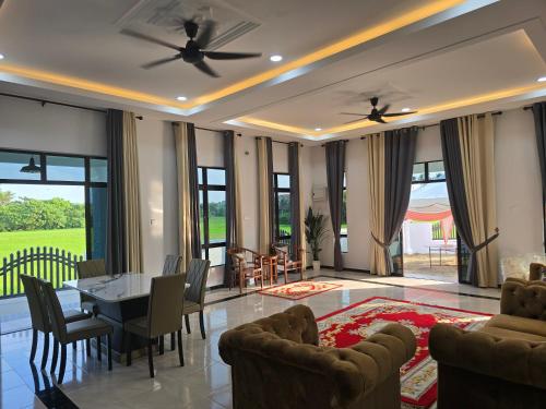 Ruang duduk di Homestay AH Binjai Islamic Only