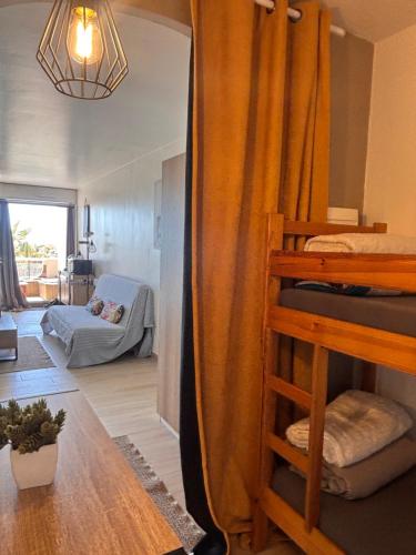 Photo de la galerie de l'établissement Bord de mer, Terrasse et Parking, à Palavas-les-Flots