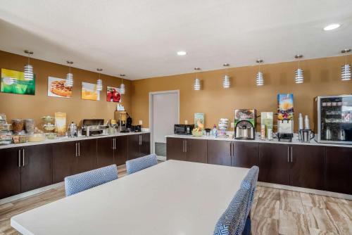 Billede fra billedgalleriet på Quality Suites Baton Rouge East - Denham Springs i Baton Rouge