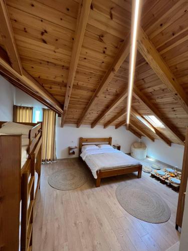 Tringa Guesthouse - Mrizi i Zanave