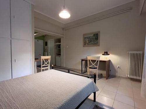 Quiet Little Studio in Kolonaki