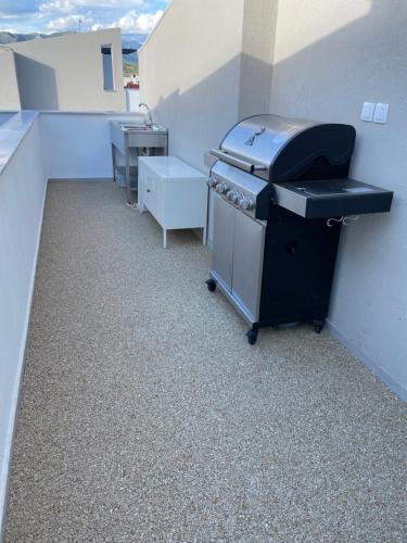 Φωτογραφία από το άλμπουμ του Artemis Maisonette B4 σε Orfánion