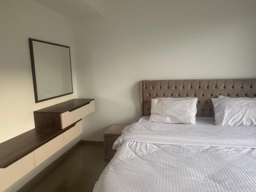 G Cribs Hotel Apartment 2BR